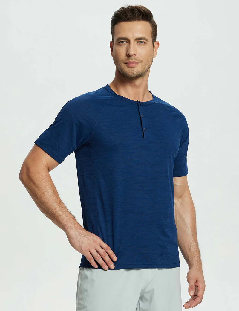 Short-Sleeve Henley T-Shirt (Website Exclusive）