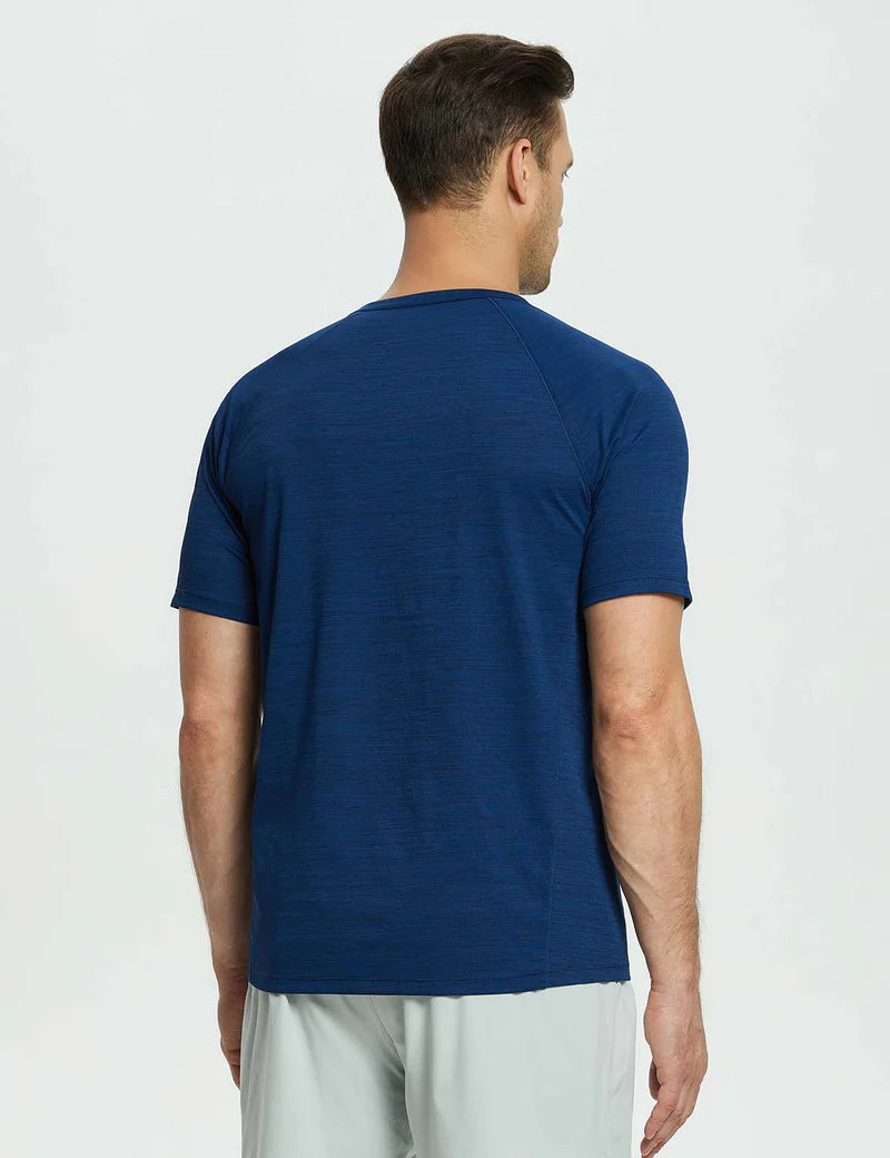 Short-Sleeve Henley T-Shirt (Website Exclusive）