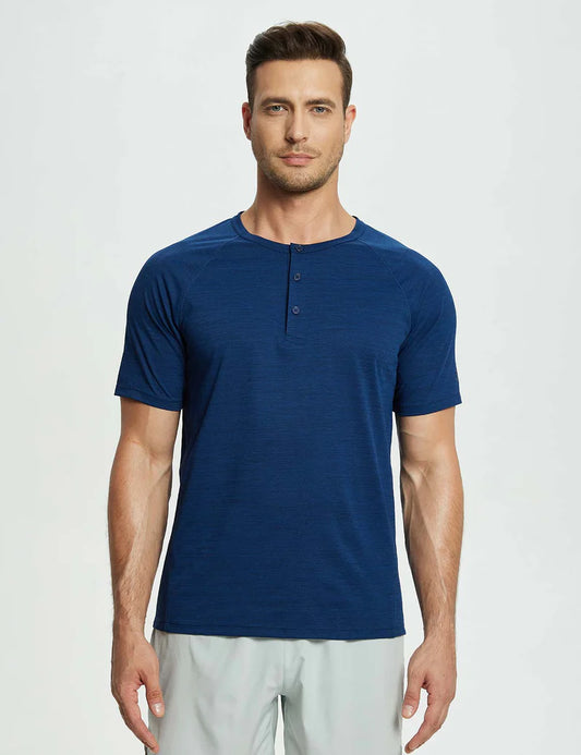 Short-Sleeve Henley T-Shirt (Website Exclusive）